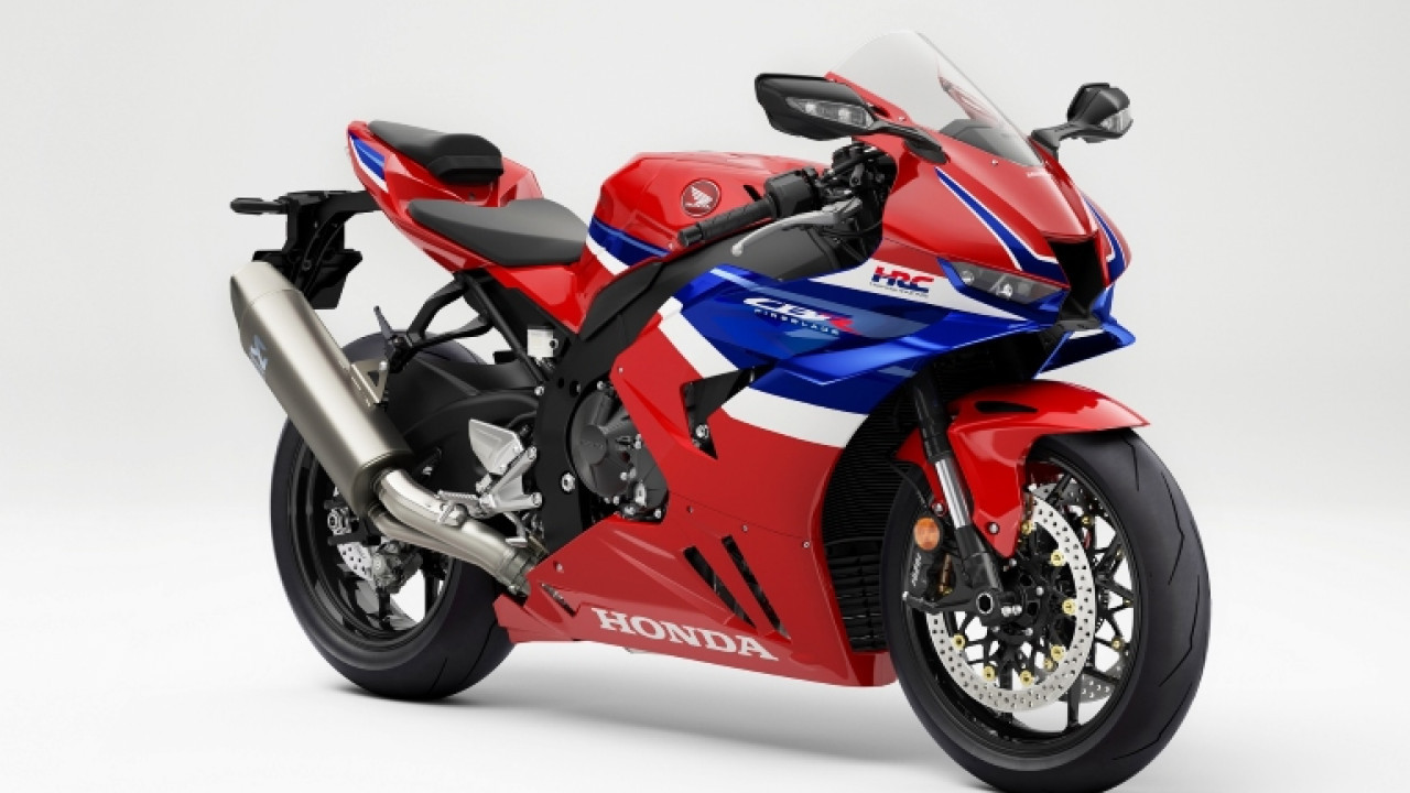 Motor SuperSport CBR1000RR-R Fireblade Terbaru Resmi Dijual di Indonesia