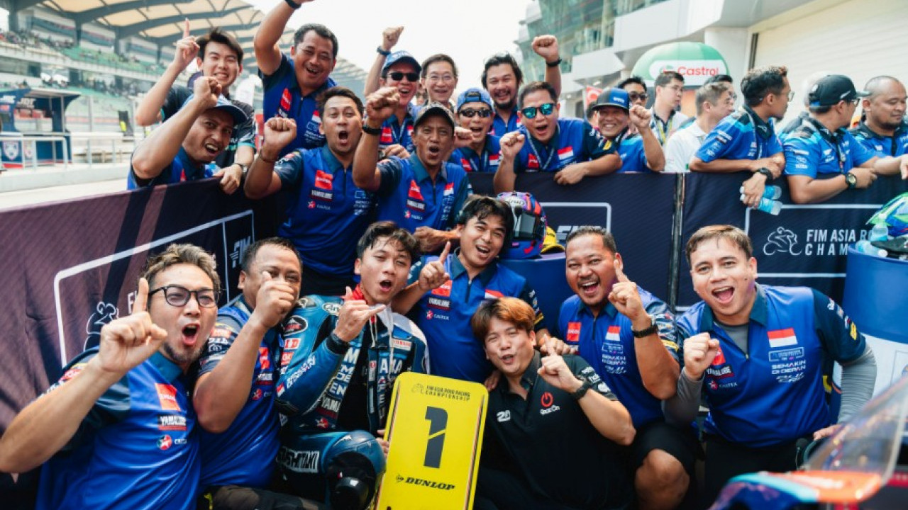 Yamaha Racing Indonesia Berjaya di ARRC 2026 Sepang, Wahyu Nugroho dan Fadhil Musyavi Kuasai Podium