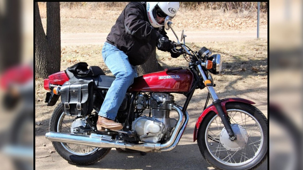 Banyak Motor Baru Gak Punya Kick Starter, Inovasi atau Kemunduran?