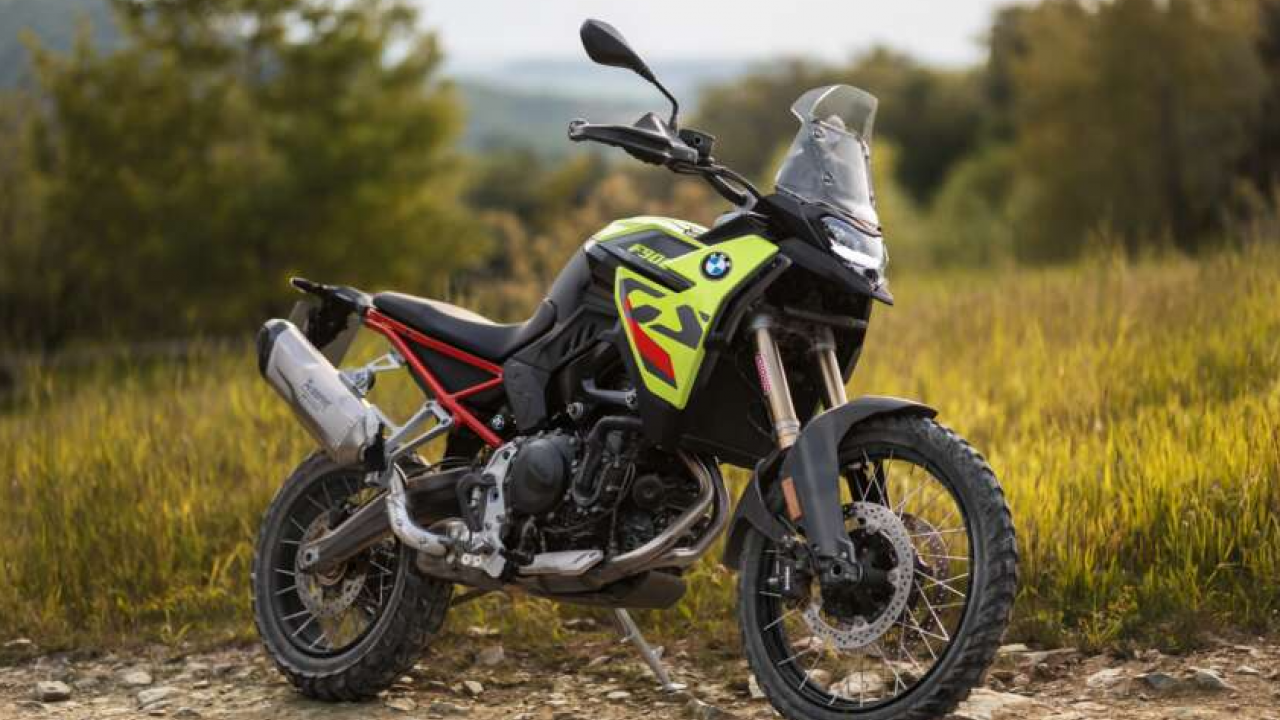 BMW Motorrad Umumkan Penyegaran Warna dan Fitur Baru untuk Lineup Motor 2025