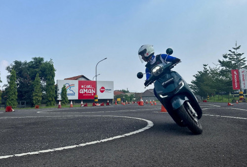 Sering Bikin Celaka, Begini Tiga Tahap Aman Saat Berbelok