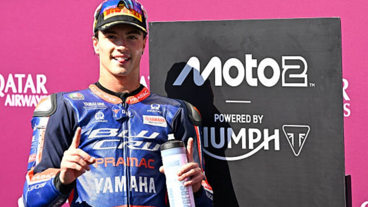Tampil Menggila, Izan Guevara Juarai Moto2 Austria 2026 