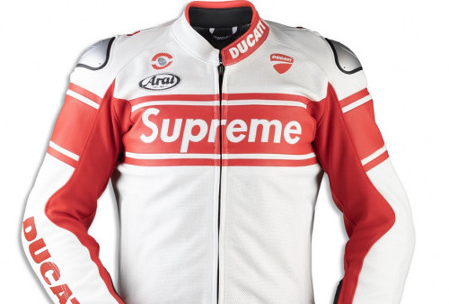 Bukan Cuma Motor, Ada Juga Koleksi Hypebeast di Apparel Supreme X Ducati