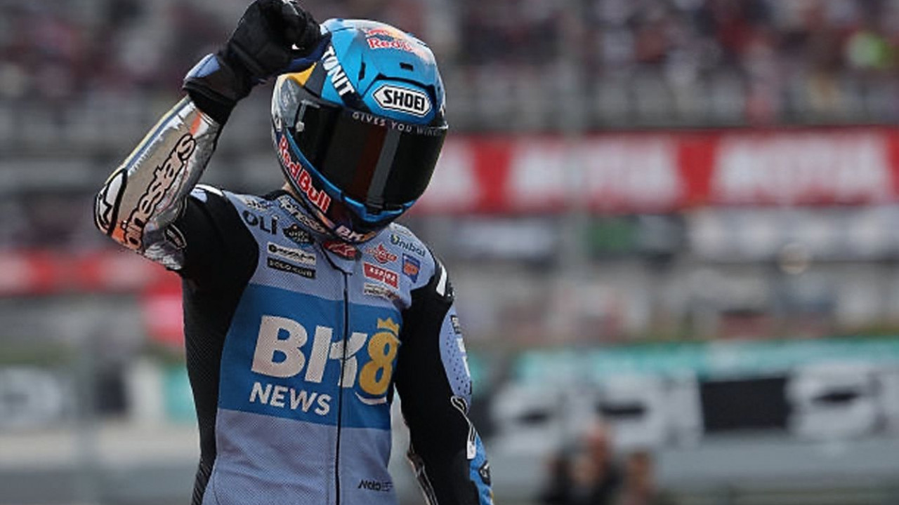 Alex Marquez Menangi Sprint Race MotoGP Valencia 2025, Acosta Mengekor