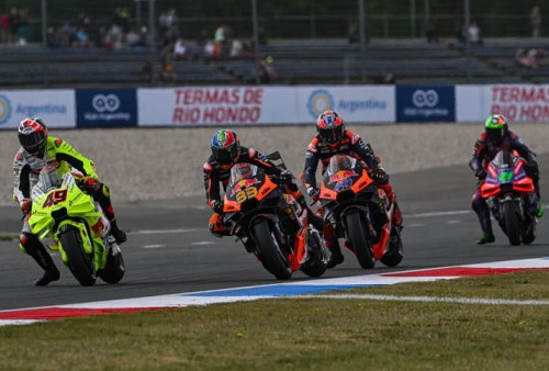 Free Practice MotoGP Jerman Panas! Maverick Vinales Pecahkan Rekor Meski Red Flag