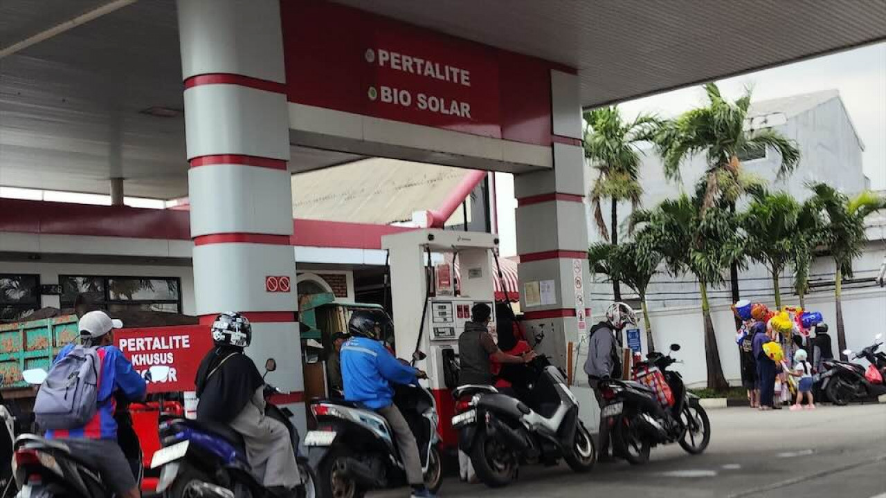 Minta Warga Tak Khawatir, Menkeu Purbaya Tegaskan Harga BBM Subsidi Tidak Akan Mengalami Kenaikan