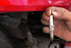 Dear Bikers! Yuk Kenali Tanda Busi Motor Mulai Lemah, Biar Nggak Mogok di Jalan!