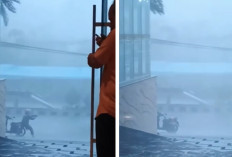 Kocak! Pemotor Ini Lakukan Adegan Avatar untuk Hentikan Hujan Deras, Dijawab Petir Langsung Kicep