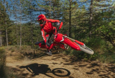 Desmo450 EDS, Motor Enduro Pertama Ducati yang Siap Diajak Siksa Jalur Trabasan