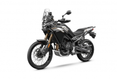 Si Hitam Misterius, CFMoto 450MT 2026 Punya Warna Baru Lebih Sangar