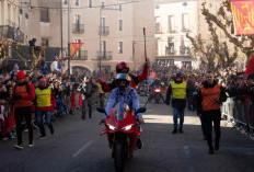 Gegap Gempita di Kota Kelahiran, Alex Marquez Kawal Sang Juara Dunia Pulang Kampung