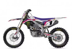 Butuh Inspirasi Livery Buat Motor Putih? Cek Livery 50th Anniversary Yamaha YZ Ini