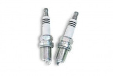 Tips Knowledge: Busi Iridium vs Busi Standar, Apa Bedanya?