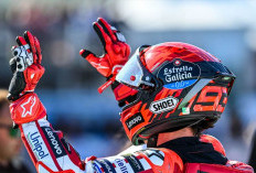 Marc Marquez Rebut Kemenangan Sprint MotoGP San Marino 2026, Bezzecchi Harus Puas Posisi Kedua