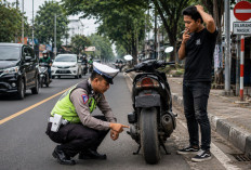 Jadi Pengendara Motor yang Baik, Ini Aturan yang Wajib Dipatuhi Demi Keselamatan dan Terhindar dari Sanksi