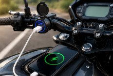 Benarkah Cas HP di Motor Bisa Merusak Smartphone? Ini Fakta yang Jarang Diketahui Pengendara