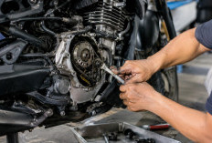 Mesin Motor Bunyi 'Klotok-Klotok' Saat Langsam? Jangan Tunggu Parah, Cek Bagian Ini