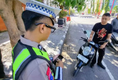 Makin Canggih! Satlantas Ponorogo Operasikan Kacamata Pintar ETLE untuk Incar Pelanggar