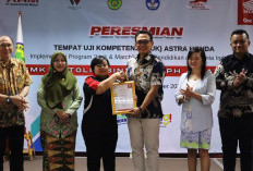 Keren! SMK Katolik Sint Joseph Raih Grade A+ dari Wahana Honda, Dapat Donasi Motor untuk Praktik