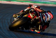 Pecco Bagnaia Bikin Rival Ketar-Ketir di Misano, Pergelangan Tangan Cedera Tapi Lap Time Tetap Gila!