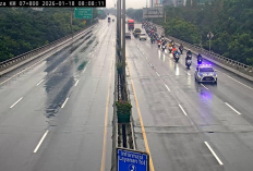 Jalan Arteri Ahmad Yani Dikepung Banjir, Pemotor Diizinkan Lewat Tol Wiyoto Wiyono Arah Tanjung Priok